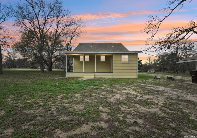 Photo 3 of Single family home for sale at 802 Eagle Creek, Floresville, TX 78114 | MLS# 1948586 | Listing updated on 2026-09-10