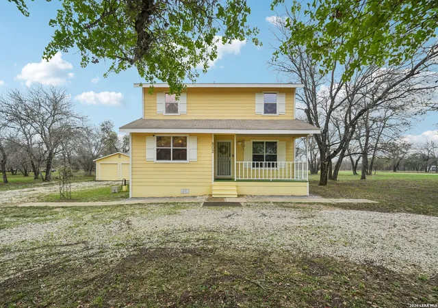 Photo 1 of Single family home for sale at 802 Eagle Creek, Floresville, TX 78114 | MLS# 1948586 | Listing updated on 2026-09-10