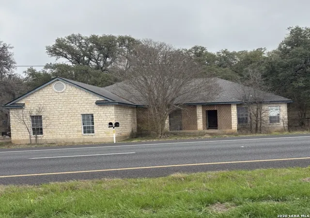 1st image of 10520 Us Hwy 281, Spring Branch, TX 78070 | MLS# 1948588