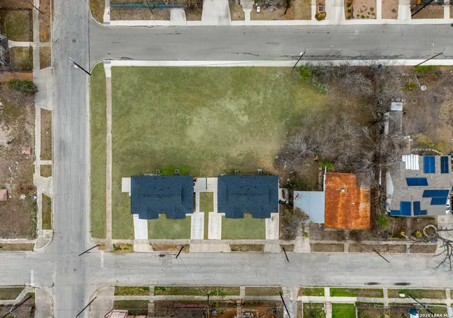 Photo 4 of Multi family home for sale at 903 Dawson, San Antonio, TX 78202 | MLS# 1948597 | Listing updated on 2026-08-21