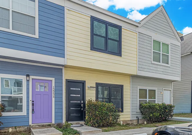 Photo 2 of Sale Pending at 12232 Apricot, San Antonio, TX 78247 | MLS# 1948617 | Listing updated on 2026-05-01