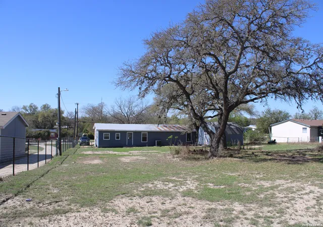 24th image of 2051 Indian Hills, Spring Branch, TX 78070 | MLS# 1948621