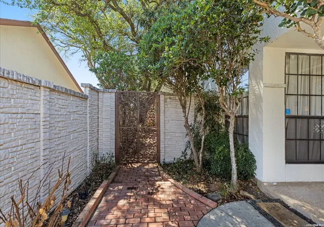2nd image of 5820 Archwood, San Antonio, TX 78239 | MLS# 1948622