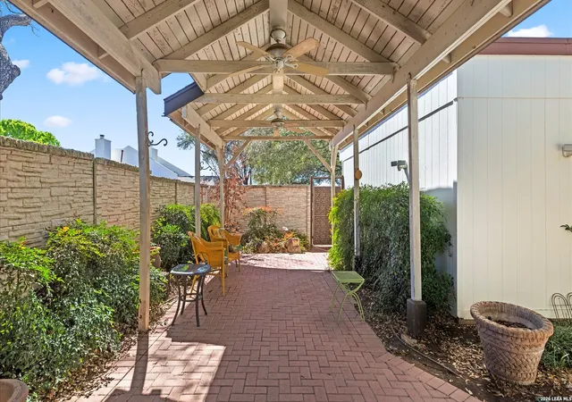Photo 3 of Sale Pending at 5820 Archwood, San Antonio, TX 78239 | MLS# 1948622 | Listing updated on 2026-03-22