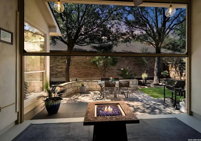 Photo 2 of Sale Pending at 50 Amber Frst, Hollywood Park, TX 78232 | MLS# 1948645 | Listing updated on 2026-04-07
