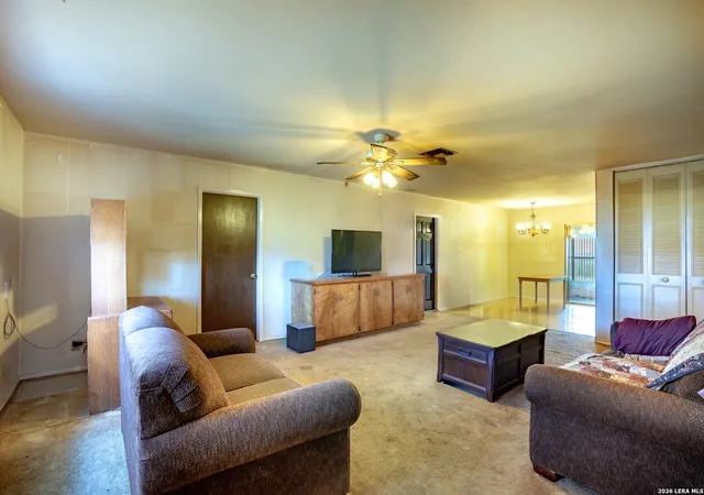 3rd image of 1101 Fifth, Comfort, TX 78013 | MLS# 1948648