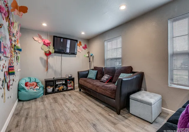 Homes for sale in San Antonio, TX | 5323 War Cloud Dr, San Antonio, TX 78242 | MLS# 1948696