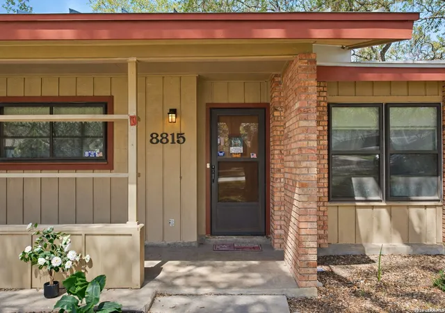 Photo 3 of Sale Pending at 8815 Sagebrush, San Antonio, TX 78217 | MLS# 1948711 | Listing updated on 2026-05-15