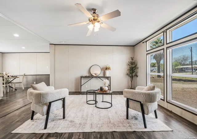 4th image of 114 County Road 5600, Castroville, TX 78009 | MLS# 1948731