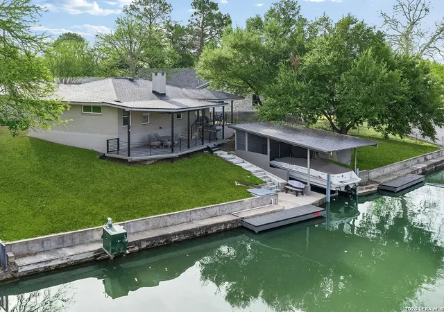 1st image of 119 Robin, Highland Haven, TX 78654 | MLS# 1948746