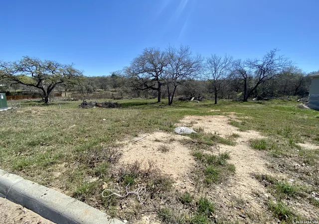 2nd image of 129 Ash Parkway, La Vernia, TX 78121 | MLS# 1948762