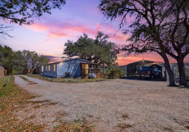 Photo 3 of Single family home for sale at 232 Sir Arthur, Canyon Lake, TX 78133 | MLS# 1948785 | Listing updated on 2026-06-02