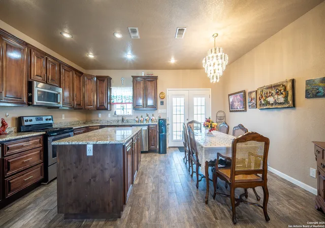 4th image of 1005 E County Road 678, Natalia, TX 78059 | MLS# 1948811