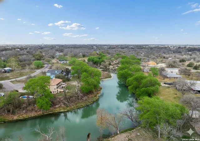 3rd image of 54 S Hampton Dr, Seguin, TX 78155 | MLS# 1948852