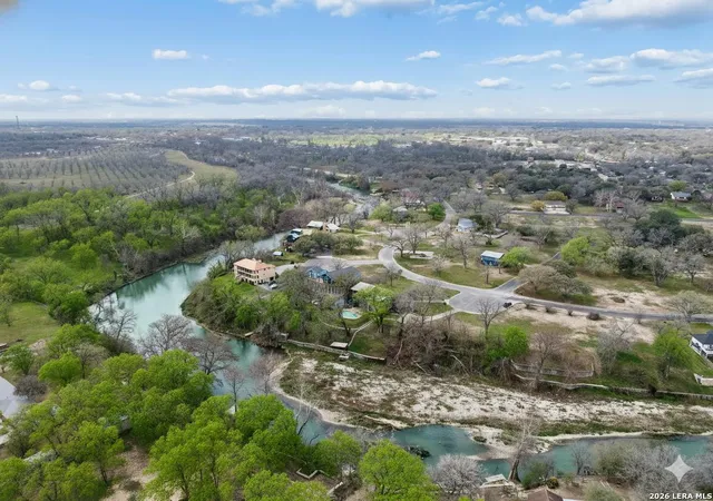 4th image of 54 S Hampton Dr, Seguin, TX 78155 | MLS# 1948852