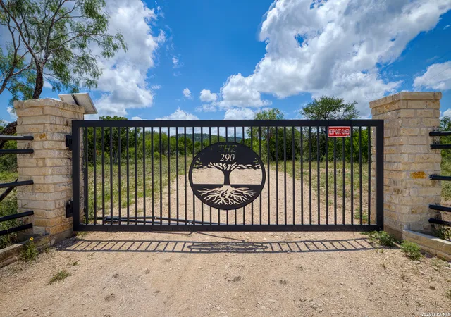 4th image of Lot 4B 22819 S Hwy 55, Uvalde, TX 78801 | MLS# 1948854