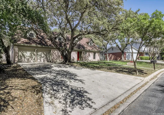 Photo 2 of Single family home for sale at 1007 Mount Rainier, San Antonio, TX 78213 | MLS# 1948877 | Listing updated on 2026-09-14