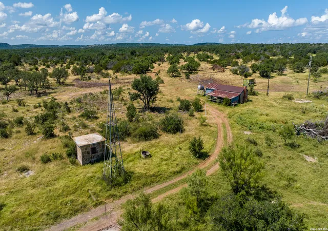 Photo 3 of House for sale at 20977 Hwy 87, Mason, TX 76856 | MLS# 1948886 | Listing updated on 2026-03-24