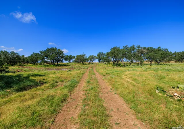 Photo 4 of House for sale at 20977 Hwy 87, Mason, TX 76856 | MLS# 1948886 | Listing updated on 2026-03-24