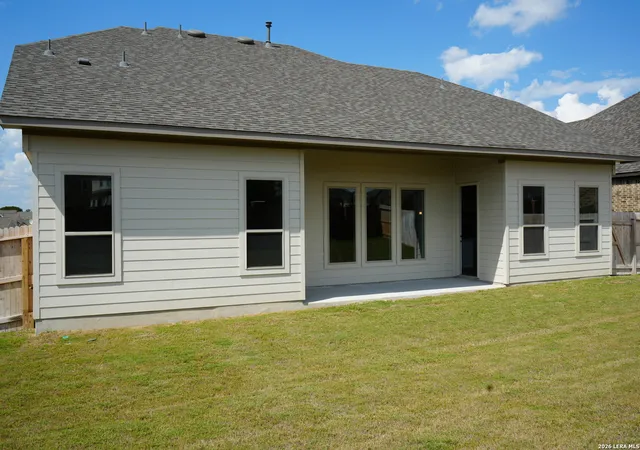 Photo 4 of Sale Pending at 307 Canton Chase, Cibolo, TX 78108 | MLS# 1948888 | Listing updated on 2026-08-31