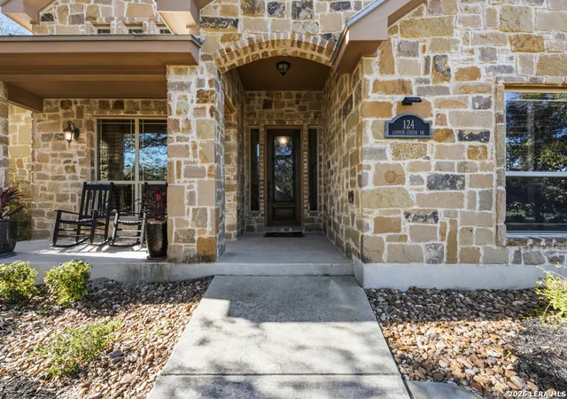 4th image of 124 Copper Creek, La Vernia, TX 78121 | MLS# 1948894
