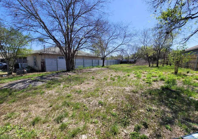 Photo 3 of Sale Pending at 2134 Aransas Ave, San Antonio, TX 78220 | MLS# 1948900 | Listing updated on 2026-08-25