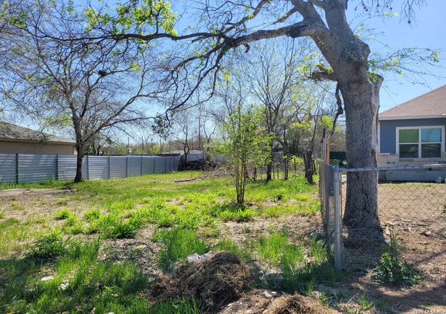 Photo 3 of Sale Pending at 2134 Aransas Ave, San Antonio, TX 78220 | MLS# 1948900 | Listing updated on 2026-08-25