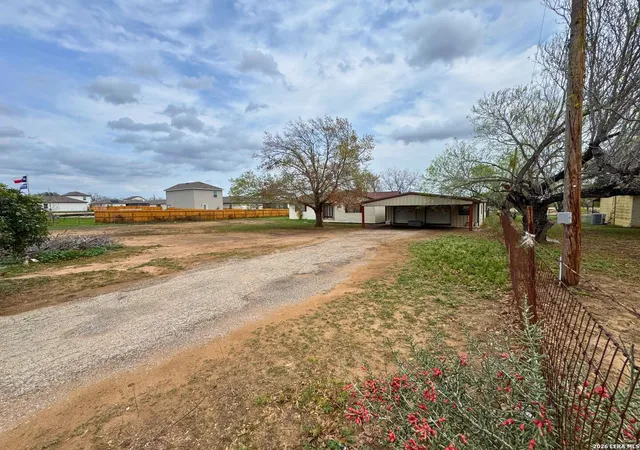 Photo 4 of Single family home for sale at 14852 Fm 1937, San Antonio, TX 78221 | MLS# 1948914 | Listing updated on 2026-07-10