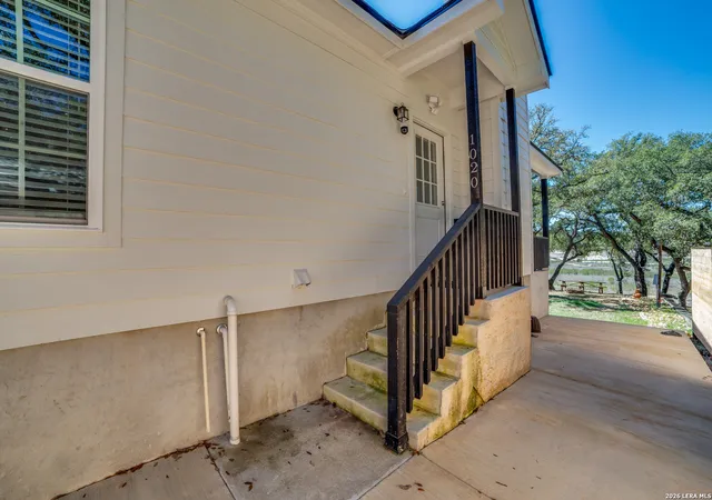 5th image of 1020 Pebble Beach Dr Nw, Lakehills, TX 78063 | MLS# 1948917