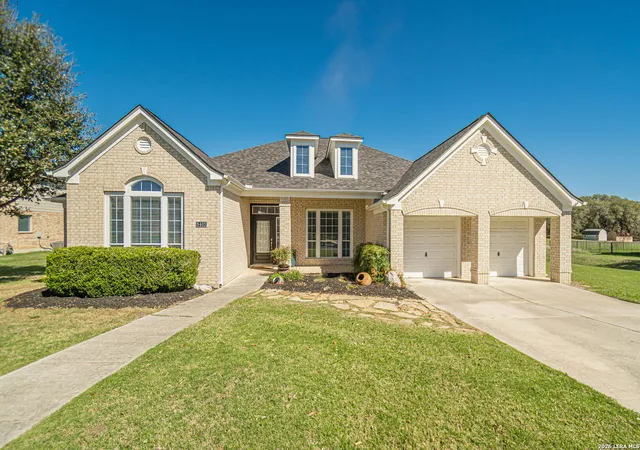 Photo 3 of Sale Pending at 8403 Monument Oak, Boerne, TX 78015 | MLS# 1948977 | Listing updated on 2026-03-25