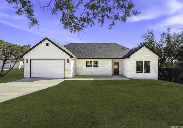 Photo 1 of Single family home for sale at 1615 Rocky Ridge Loop, Canyon Lake, TX 78133 | MLS# 1949034 | Listing updated on 2026-10-20
