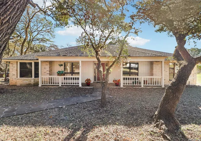 2nd image of 8534 Classic Oaks, San Antonio, TX 78255 | MLS# 1949039