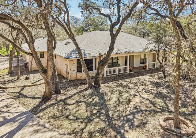 3rd image of 8534 Classic Oaks, San Antonio, TX 78255 | MLS# 1949039