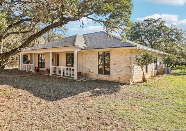 4th image of 8534 Classic Oaks, San Antonio, TX 78255 | MLS# 1949039