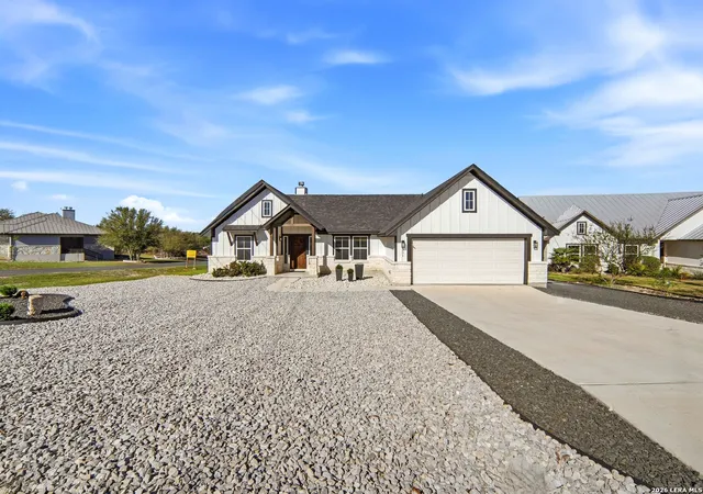 Photo 2 of Single family home for sale at 101 N Jerry Gray, Blanco, TX 78606 | MLS# 1949047 | Listing updated on 2026-09-17