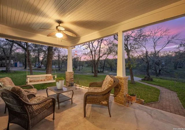 Photo 4 of Single family home for sale at 54 Post Oak, La Vernia, TX 78121 | MLS# 1949066 | Listing updated on 2026-04-17