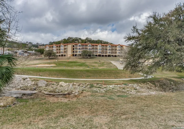 1st image of 20 E Tapatio #101, Boerne, TX 78006 | MLS# 1949069