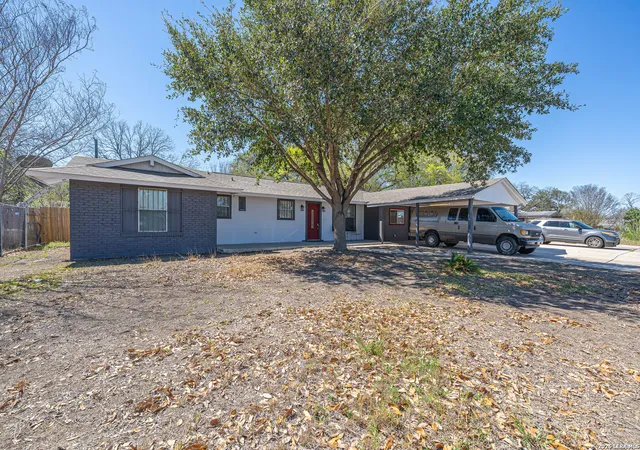 Photo 2 of Sale Pending at 5630 Seacomber, San Antonio, TX 78242 | MLS# 1949078 | Listing updated on 2026-09-08