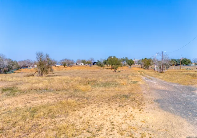 Photo 4 of Land for sale at 2565 Wright Carpenter, San Antonio, TX 78221 | MLS# 1949093 | Listing updated on 2026-05-15