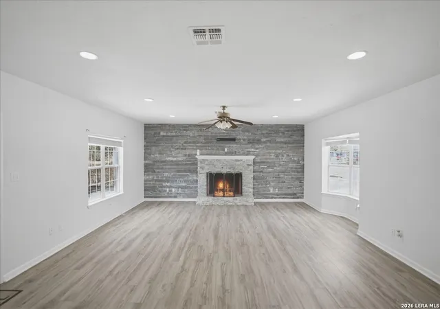 3rd image of 1601 Owens Ave, Three Rivers, TX 78071 | MLS# 1949109