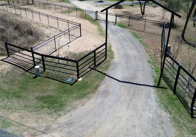 2nd image of 14398 Greenwood Rd, Lytle, TX 78002 | MLS# 1949159