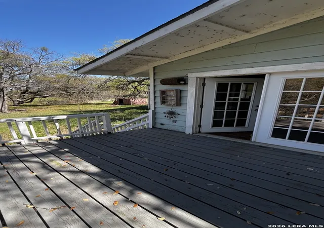 5th image of 535 Twin Elm, Canyon Lake, TX 78133 | MLS# 1949162