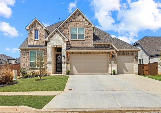 Photo 2 of Sale Pending at 110 Trotting Horse, Boerne, TX 78006 | MLS# 1949166 | Listing updated on 2026-04-13