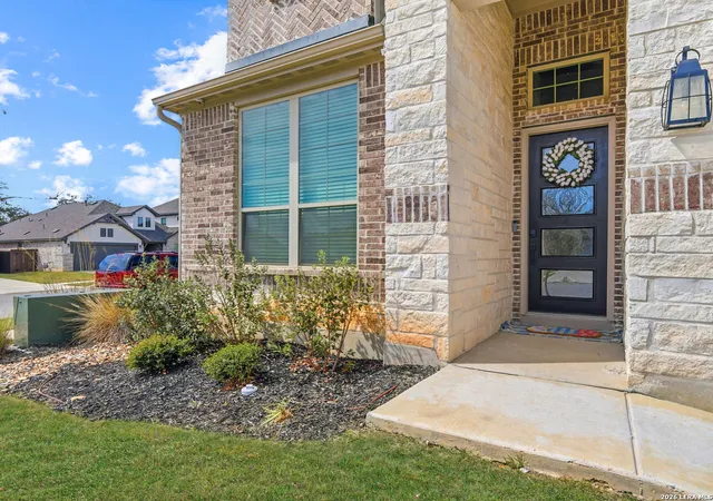 Photo 4 of Sale Pending at 110 Trotting Horse, Boerne, TX 78006 | MLS# 1949166 | Listing updated on 2026-04-13