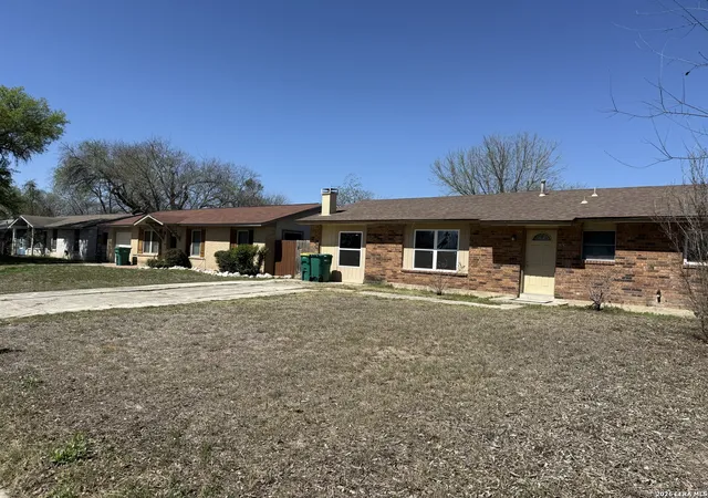 Photo 2 of Single family home for sale at 303 Avenue D, Converse, TX 78109 | MLS# 1949172 | Listing updated on 2026-03-26