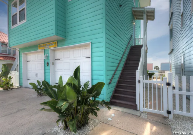 4th image of 2525 S 11Th, Port Aransas, TX 78373