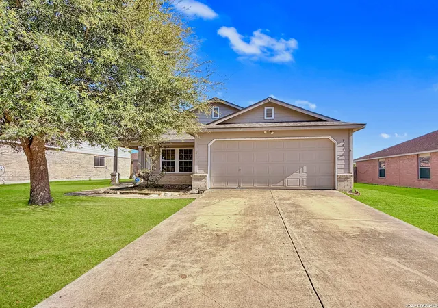 2nd image of 145 S Willow, Cibolo, TX 78108 | MLS# 1949191