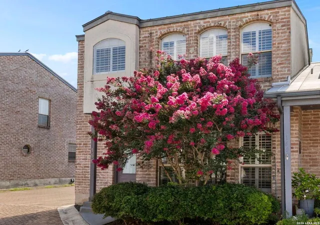 Photo 3 of Single family home for sale at 158 Oakwell Farms, San Antonio, TX 78218 | MLS# 1949199 | Listing updated on 2026-07-20