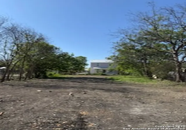 3rd image of 314 Lamar, San Antonio, TX 78202 | MLS# 1949299