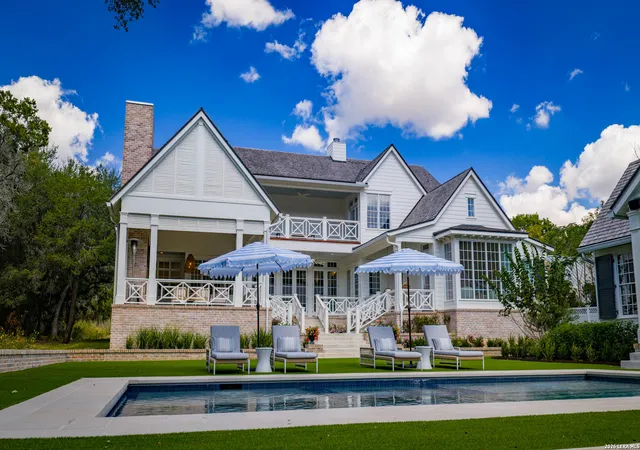 2nd image of 1755 Riada, New Braunfels, TX 78132 | MLS# 1949310